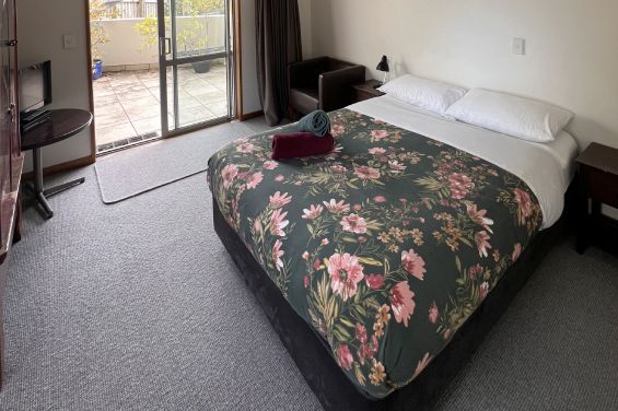 Deluxe Ensuite Room